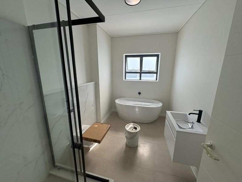 To Let 2 Bedroom Property for Rent in Richwood Western Cape